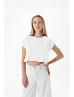 M Dámský crop top 70.00 white model 22514797 - Mantis M Dámský crop top 70.00 white model 22514797 - Mantis