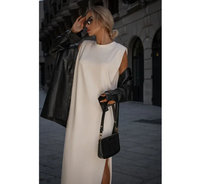 M790 Maxi šaty s vycpávkami na ramenou - krémové