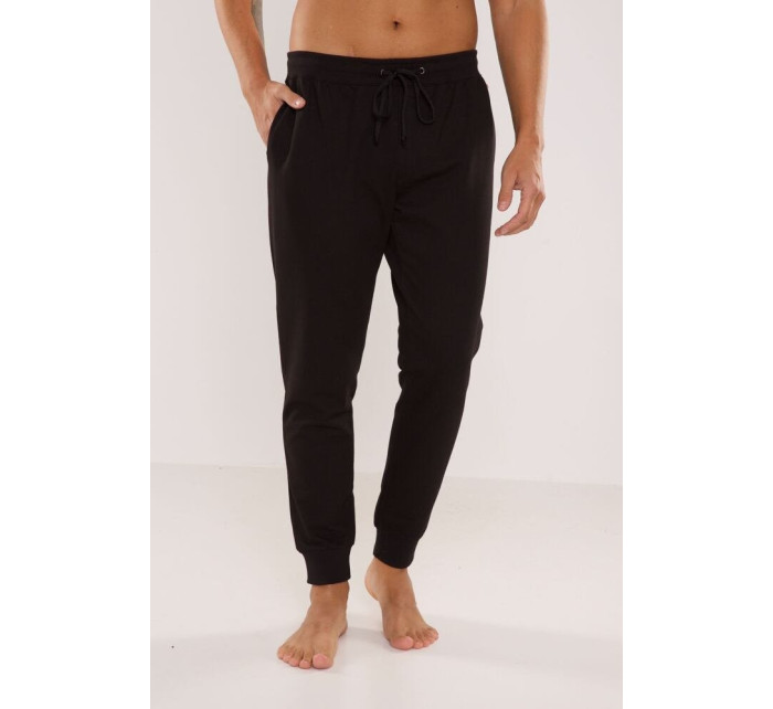 Pánské pyžamové kalhoty tepláky model 17923676 černé - De Lafense