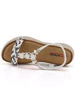 Bílé dámské sandály na podpatku model 22129993 - Artiker