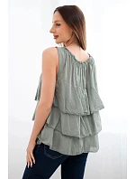 Dámská bavlněná halenka model 22147992 střihu s volány bez rukávů khaki - K-Fashion Dámská bavlněná halenka model 22147992 střihu s volány bez rukávů khaki - K-Fashion