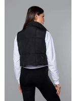 Krátká černá vesta se stojáčkem model 18266810 - J.STYLE Krátká černá vesta se stojáčkem model 18266810 - J.STYLE