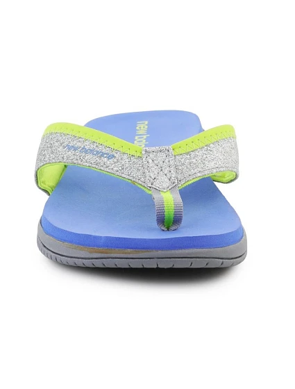 NEW THONG žabky dětské model 22187919 - New Balance NEW THONG žabky dětské model 22187919 - New Balance