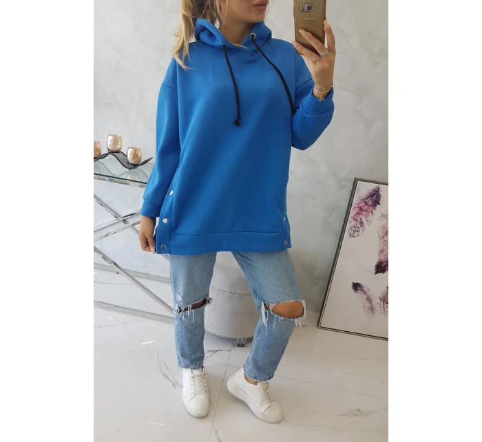 Zateplená mikina s chrpově modrými patentkami