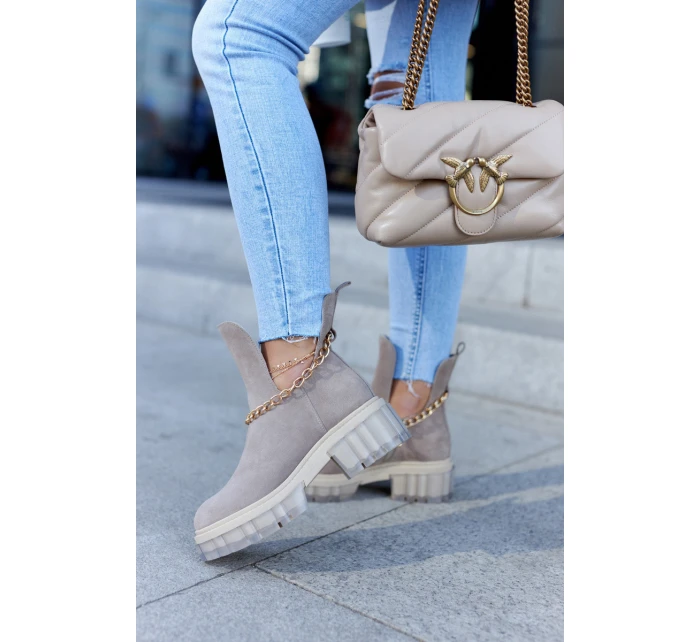 Módní semišové kozačky s střihem béžove model 21578614 Me - Boto