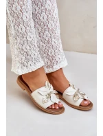 Sandály S Dekorací Přírodní Kůže Zazoo model 21682154 Bílé - Boto