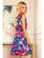 VICTORIA - Dámské trapézové šaty se světle modrými a růžovými květy 296-3