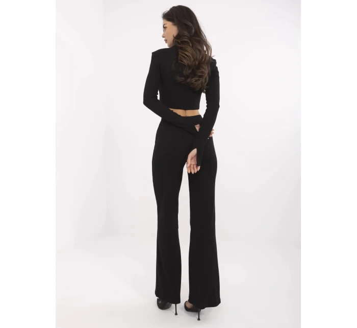 Souprava RV KMPL 7361.18P černá Souprava RV KMPL 7361.18P černá