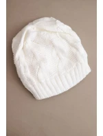 Dámská zimní čepice z vlny s krajkovým vzorem model 21817807 bílá - K-Fashion Dámská zimní čepice z vlny s krajkovým vzorem model 21817807 bílá - K-Fashion