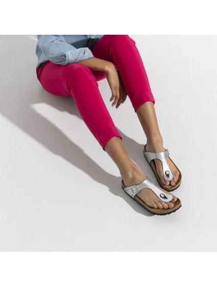 Dámské žabky Gizeh silver regular wide dámské model 22213832 - Birkenstock Dámské žabky Gizeh silver regular wide dámské model 22213832 - Birkenstock