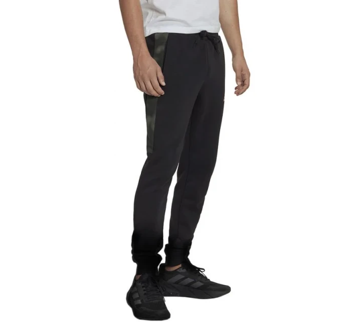 Fleecové kalhoty adidas Essentials Camo Print M HL6929