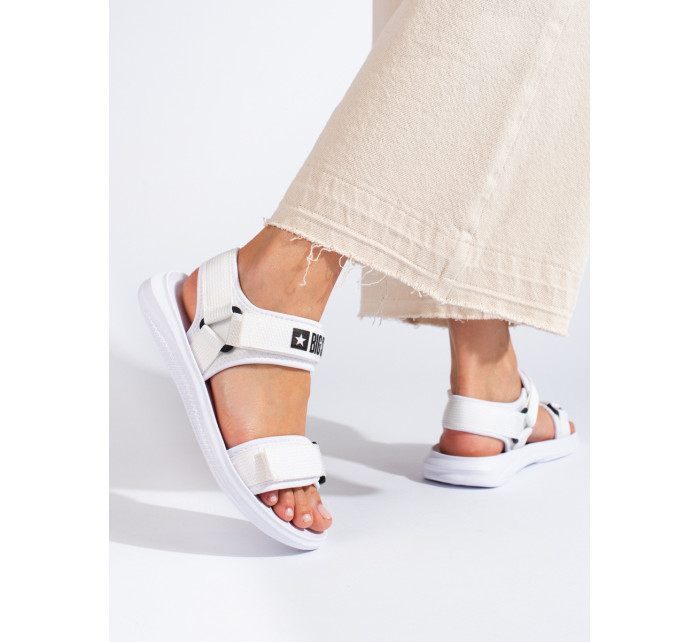 Pěkné  sandály dámské bílé bez podpatku