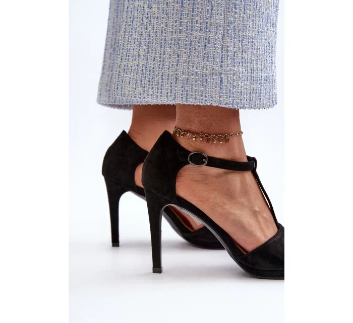 Dámské sandály na vysokém podpatku vyrobené z ekologického semiše, černá obdaria Dámské sandály na vysokém podpatku vyrobené z ekologického semiše, černá obdaria