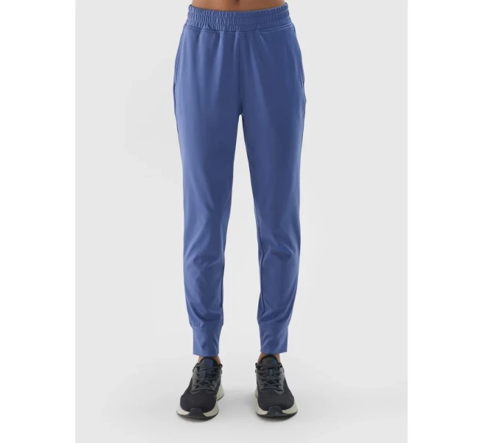 Dámské rychleschnoucí tréninkové kalhoty 4F 4FWAW24TFTRF689-31S dámské Dámské rychleschnoucí tréninkové kalhoty 4F 4FWAW24TFTRF689-31S dámské