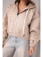 Dámská prošívaná bunda s kapucí a ozdobným květinovým model 21998364 tmavě béžová - K-Fashion