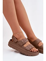 Dámské pěnové sandály na platformě Big Star TT274A035 hnědé Dámské pěnové sandály na platformě Big Star TT274A035 hnědé