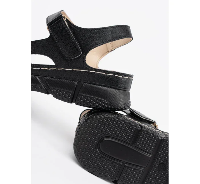 Stylové dámské sandály černé bez podpatku Stylové dámské sandály černé bez podpatku