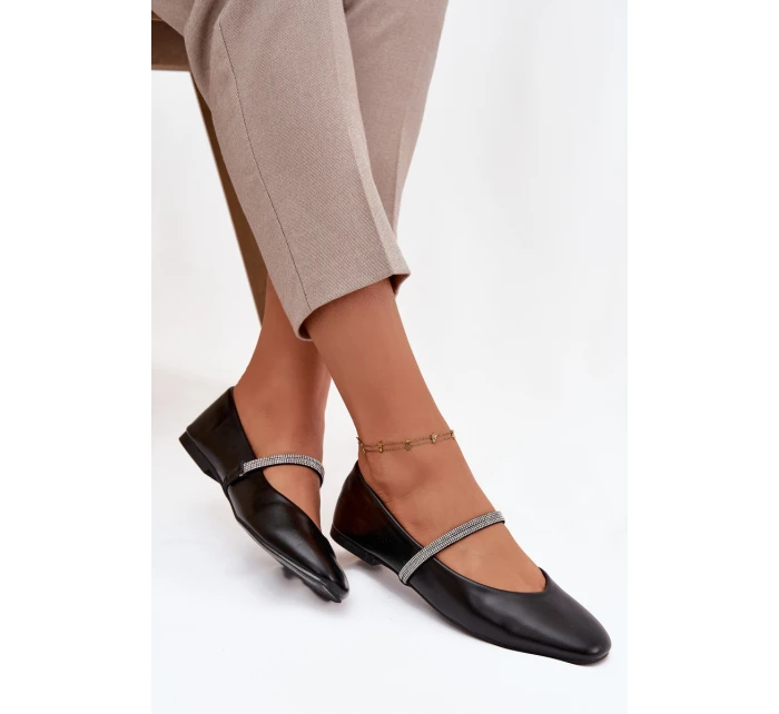 Dámské baleríny s pásky – černé model 21834673 - Kesi