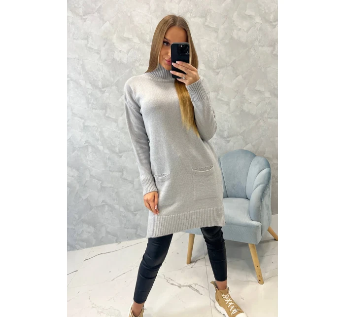 Svetr se stojáčkem světle šedý Svetr se stojáčkem světle šedý