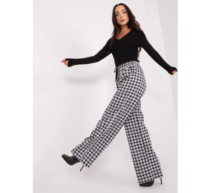 Spodnie LK SP model 19069317 czarno biały - FPrice