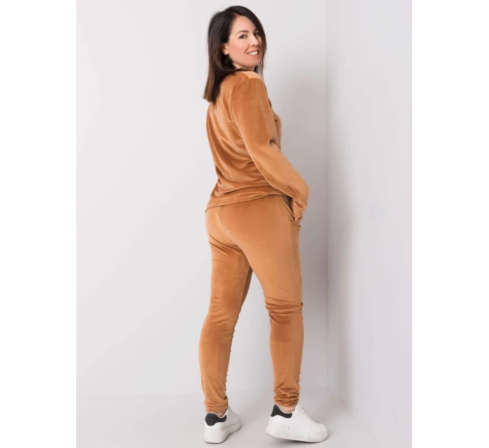 Souprava RV KMPL 6085.05 velbloud