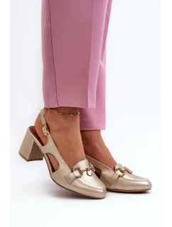 Kožené sandály na podpatku model 21659451 Zlaté - Maciejka