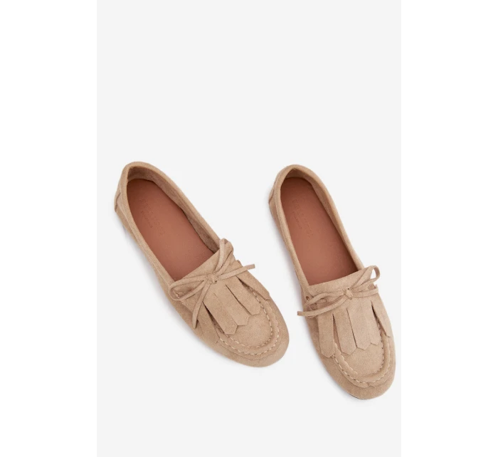 Dámské mokasíny s šněrováním a třásněmi Béžové model 21919454 - Boto Dámské mokasíny s šněrováním a třásněmi Béžové model 21919454 - Boto