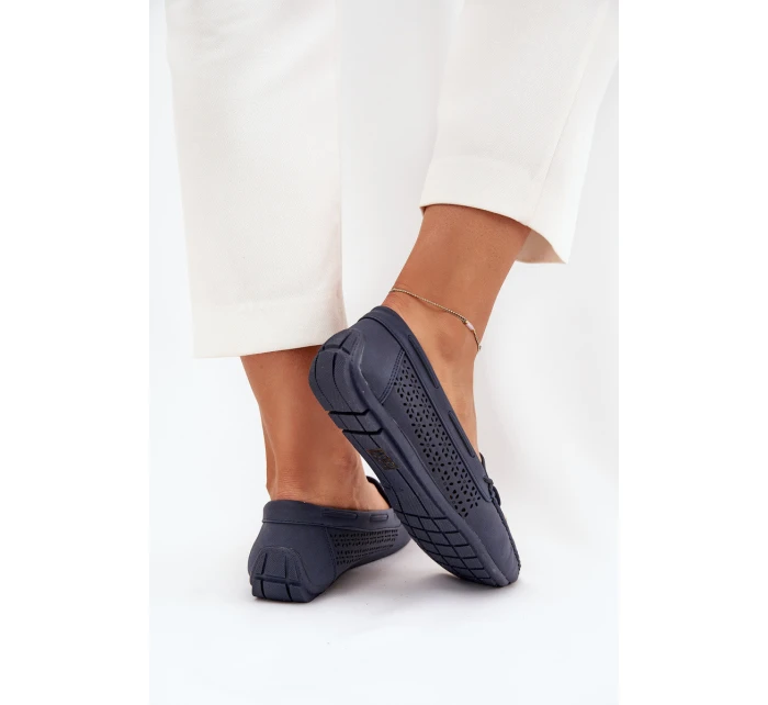 Dámské mokasíny s perforovaným vzorem a šněrováním Mirisa – granátové