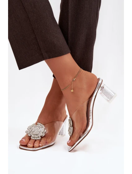 Průhledné nazouváky na podpatku s ozdobou D&A MR1037-20 stříbrné Průhledné nazouváky na podpatku s ozdobou D&A MR1037-20 stříbrné