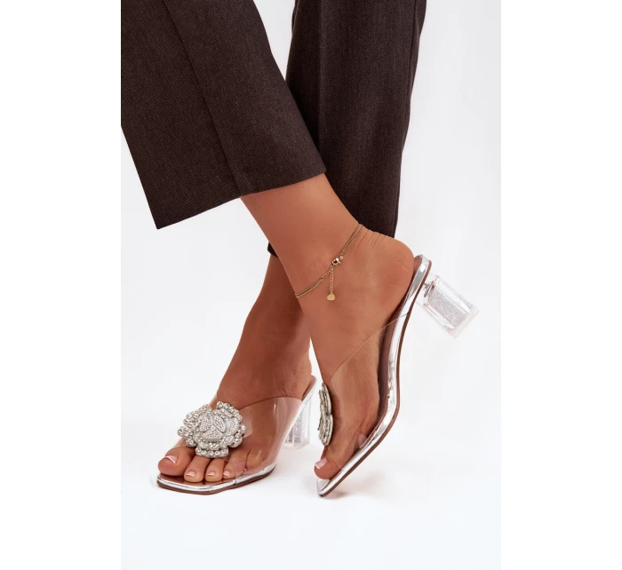 Průhledné nazouváky na podpatku s ozdobou D&A MR1037-20 stříbrné Průhledné nazouváky na podpatku s ozdobou D&A MR1037-20 stříbrné