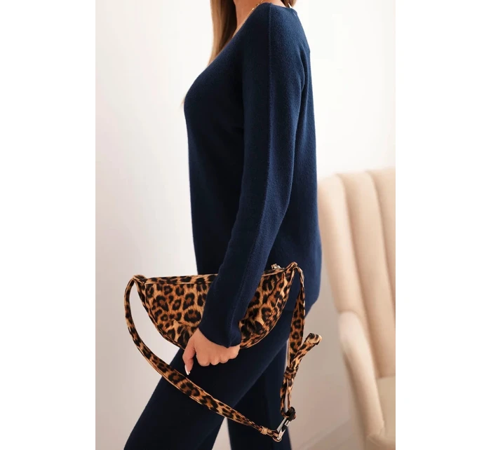 Dámský svetr s širokými nohavicemi a dlouhým rukávem modrý