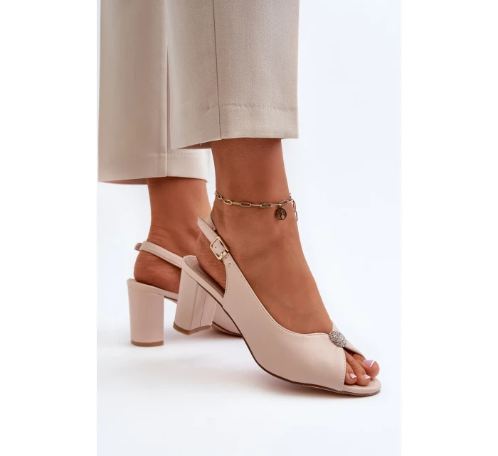 Elegantní sandály na vysokém podpatku se zdobením, béžová Trasea Elegantní sandály na vysokém podpatku se zdobením, béžová Trasea