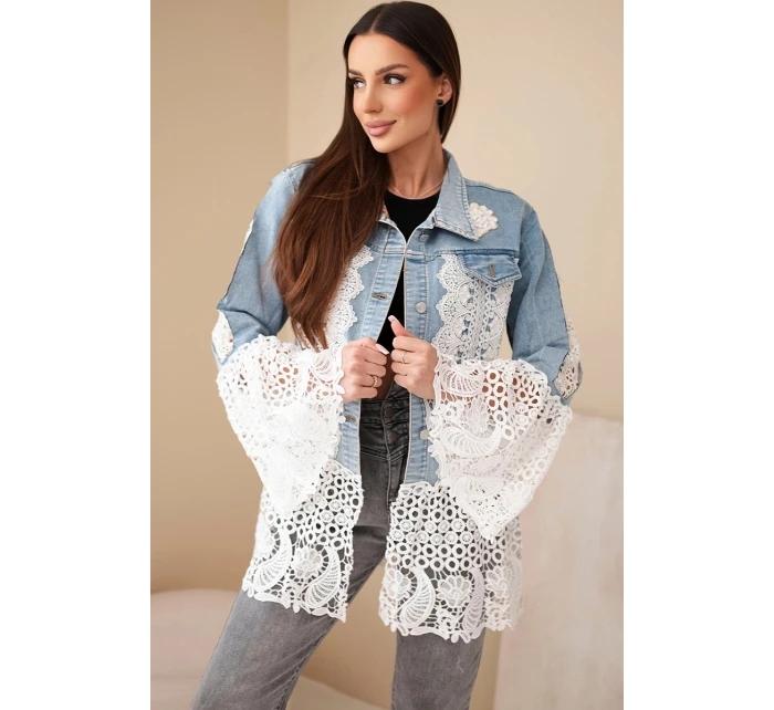 Dámská džínová bunda z bavlny a květinovou krajkou světle džínová