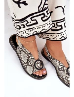 Ploché sandály s ozdobou vzor model 21685693 - Boto Ploché sandály s ozdobou vzor model 21685693 - Boto