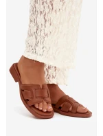 Dámské pantofle na plochém podpatku Camel model 21900529 - Boto Dámské pantofle na plochém podpatku Camel model 21900529 - Boto