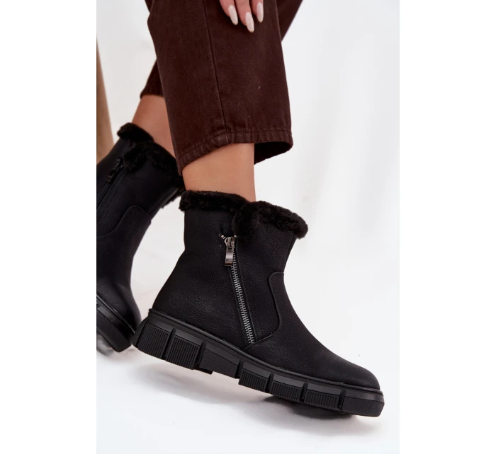 Dámské sněhule na platformě s kožešinou Černé model 21714521 - EVENTO Dámské sněhule na platformě s kožešinou Černé model 21714521 - EVENTO