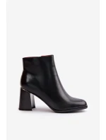 Hladké dámské boty na podpatku z eko kůže zateplené černé model 21669066 - Boto Hladké dámské boty na podpatku z eko kůže zateplené černé model 21669066 - Boto