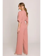 Kombinéza se širokými nohavicemi a výstřihem růžová model 20966151 - STYLOVE Kombinéza se širokými nohavicemi a výstřihem růžová model 20966151 - STYLOVE
