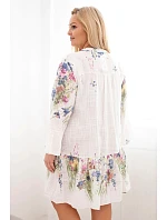 Dámské bavlněné šaty Plus Size s výstřihem do V a s knoflíky v květinovém vzoru bílá