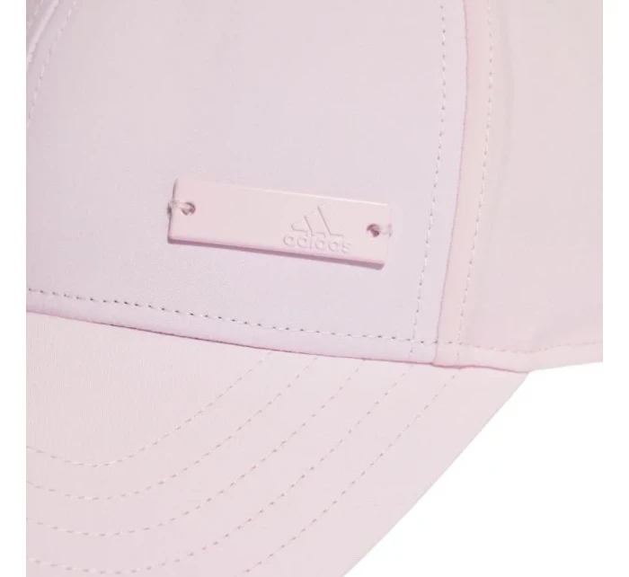 Lehká baseballová čepice adidas s kovovým odznakem IR7892