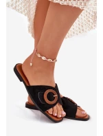 Dámské Pantofle Na Plochém Podpatku S Přezkou Černé model 21698879 - Boto Dámské Pantofle Na Plochém Podpatku S Přezkou Černé model 21698879 - Boto