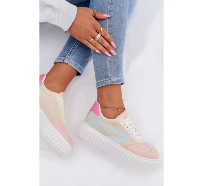 Dámské tenisky na platformě z eko semiše vícebarevné model 21997817 - Boto