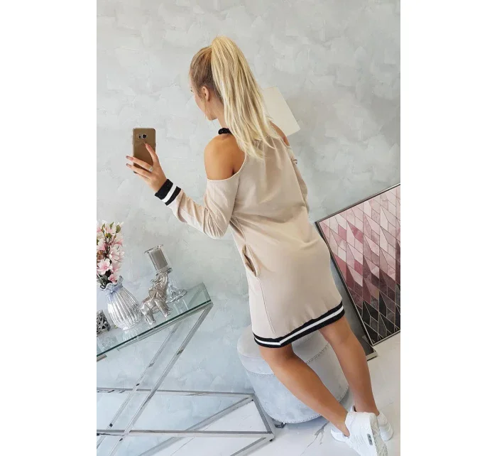 Béžové šaty Tres Chic Béžové šaty Tres Chic