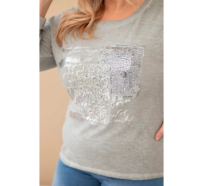 Dámská blůza Plus Size s potiskem a delším zadním dílem khaki