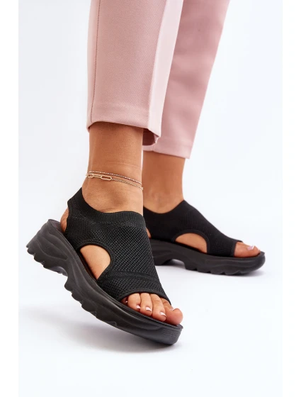 Dámské sportovní sandály na tlusté podrážce černé model 21650603 - Boto