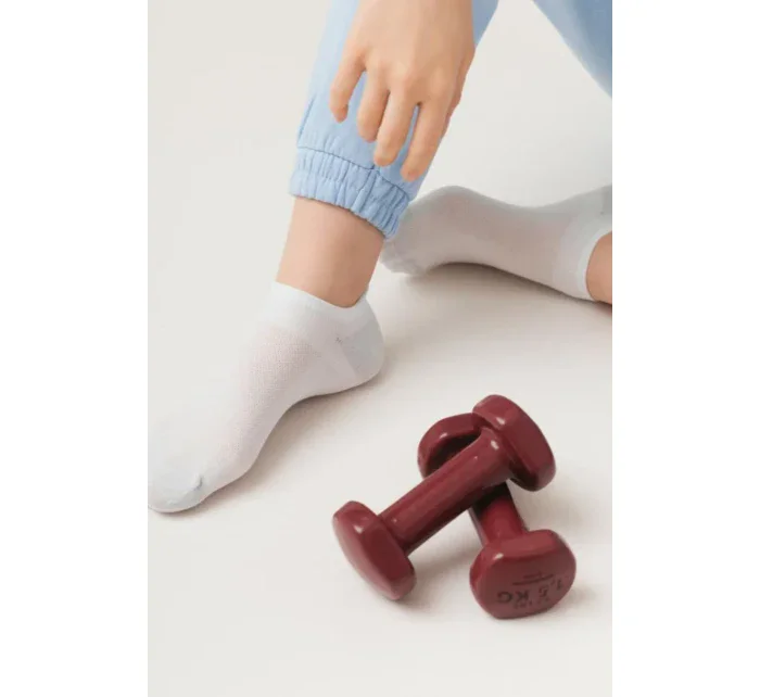 Dámské sportovní ponožky model 8380853 - Steven Dámské sportovní ponožky model 8380853 - Steven