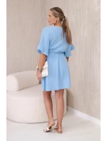 Mušelínové šaty s pasem modrý