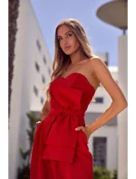 model 18003373 Kombinéza bez ramínek červená - Moe model 18003373 Kombinéza bez ramínek červená - Moe