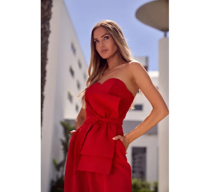 model 18003373 Kombinéza bez ramínek červená - Moe model 18003373 Kombinéza bez ramínek červená - Moe