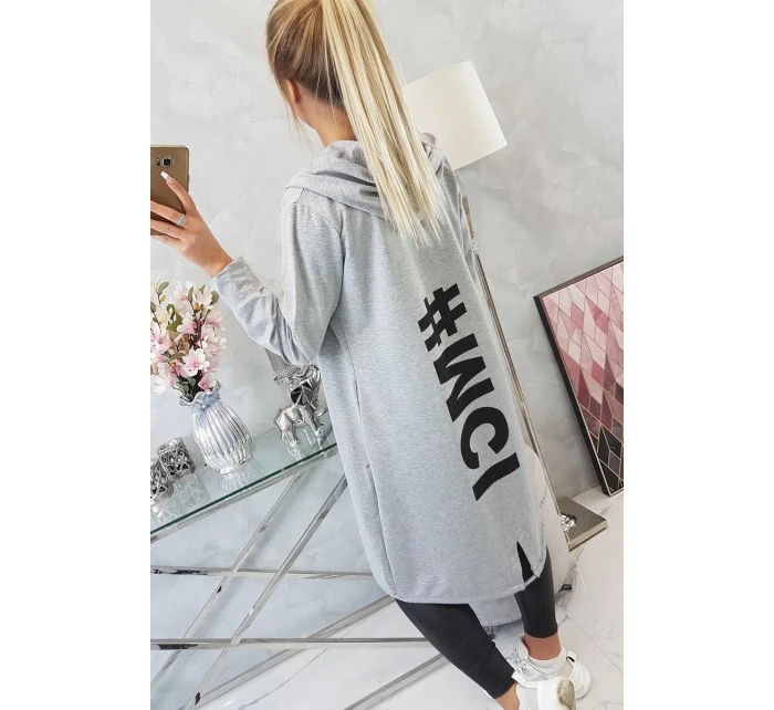 Šedá bunda s potiskem Šedá bunda s potiskem